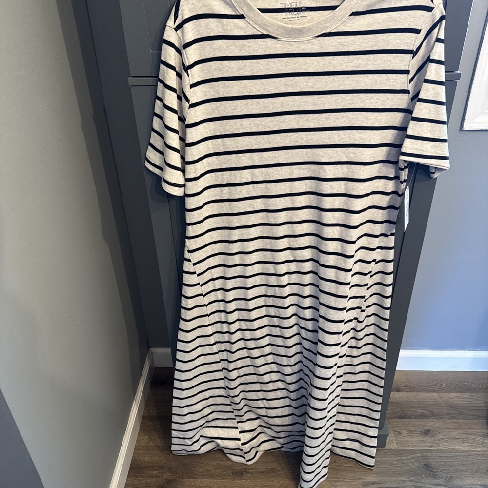 New NWT Time and Tru Women's 100% Cotton Black Soot Striped Seamed Midi Dress XL